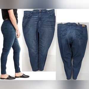 NWOT Plus Size 26 Short Levi's "Blue Laguna High Rise Super Skinny" Denim Jeans
